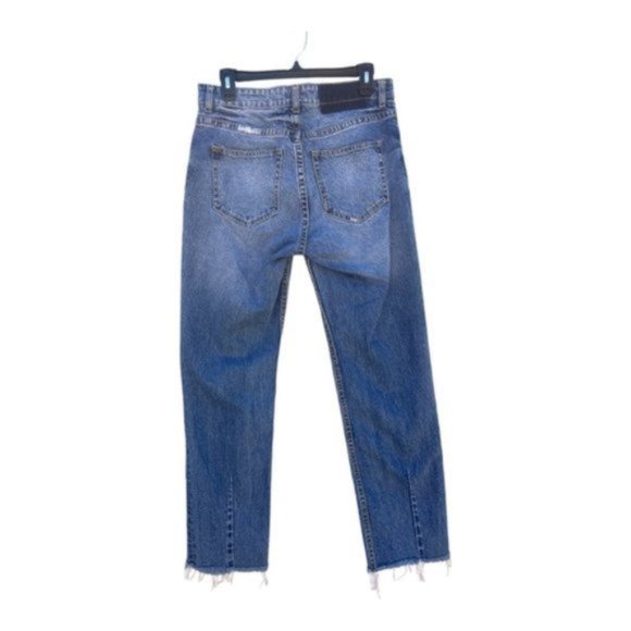 H&M WOMEN'S SIZE 10 HIGH RISE STRAIGHT CAPRI JEANS WITH RAW HEM SIZE 10 - Picture 3 of 11